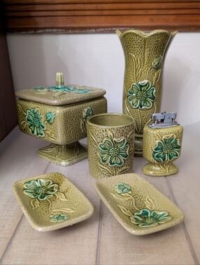 Vintage MCM Royal Sealy Japan Full Vanity Set